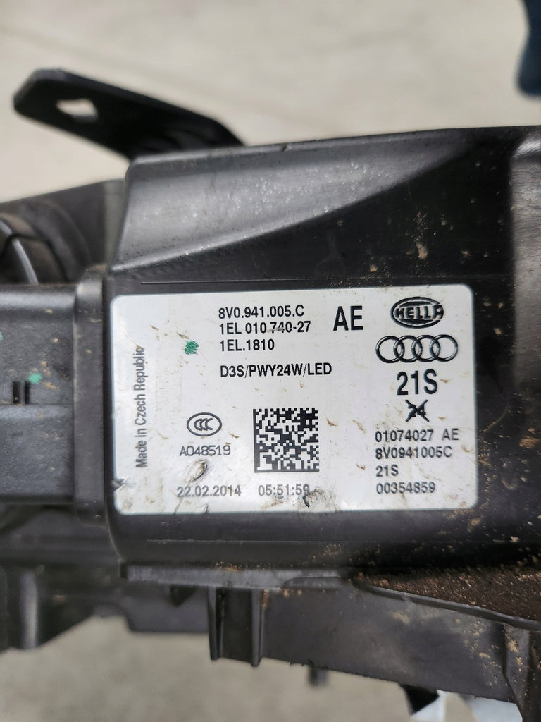 Frontscheinwerfer Audi A3 8V0941005 Xenon Links Scheinwerfer Headlight