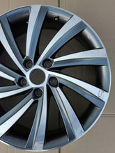 Laden Sie das Bild in den Galerie-Viewer, 1x Alufelge 18 Zoll 5E3601025H Skoda Octavia 5e3 Iv Rim Wheel FEL9709041580qn