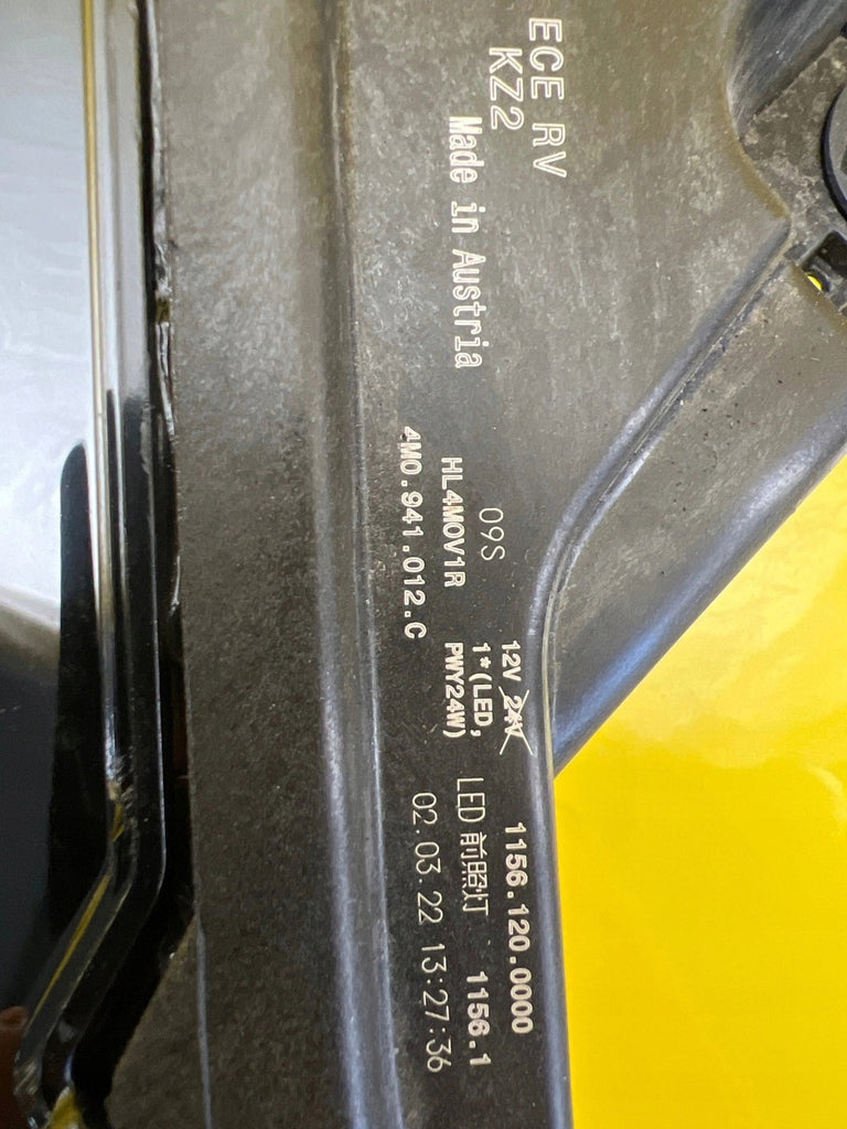 Frontscheinwerfer Audi Q7 4M0941012C LED Rechts Scheinwerfer Headlight