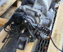 Laden Sie das Bild in den Galerie-Viewer, Getriebe Mercedes-Benz W126 722310 Automatikgetriebe Transmission Trasmissione