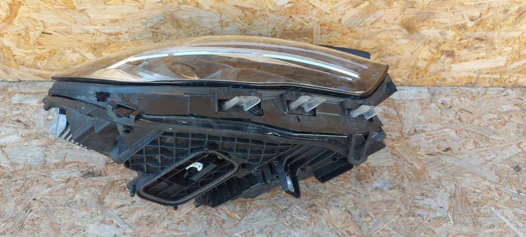 Frontscheinwerfer Mercedes-Benz W247 A2479065006 LED Rechts Headlight SCH1875878260az