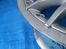 Laden Sie das Bild in den Galerie-Viewer, 1x Alufelge 17 Zoll 8.5" 5x112 38ET A2114001802 Mercedes-Benz W211 Rim Wheel FEL1394945644ai
