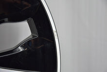 Laden Sie das Bild in den Galerie-Viewer, 1x Alufelge 18 Zoll 8.5" 5x112 52ET A2064015200 Mercedes-Benz C-Class Rim Wheel FEL9371708685hv