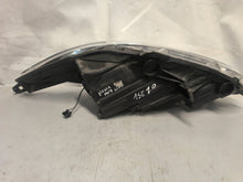 Laden Sie das Bild in den Galerie-Viewer, Frontscheinwerfer Ford Fiesta I Rechts Scheinwerfer Headlight SCH6218674644kl