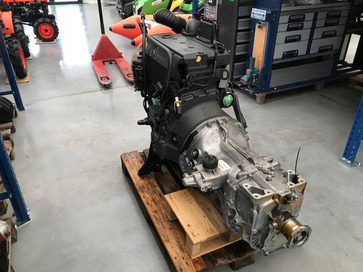 Motor Mercedes-Benz Vario OM904LA 300TKm Diesel Engine Komplett MOT7733393774yw