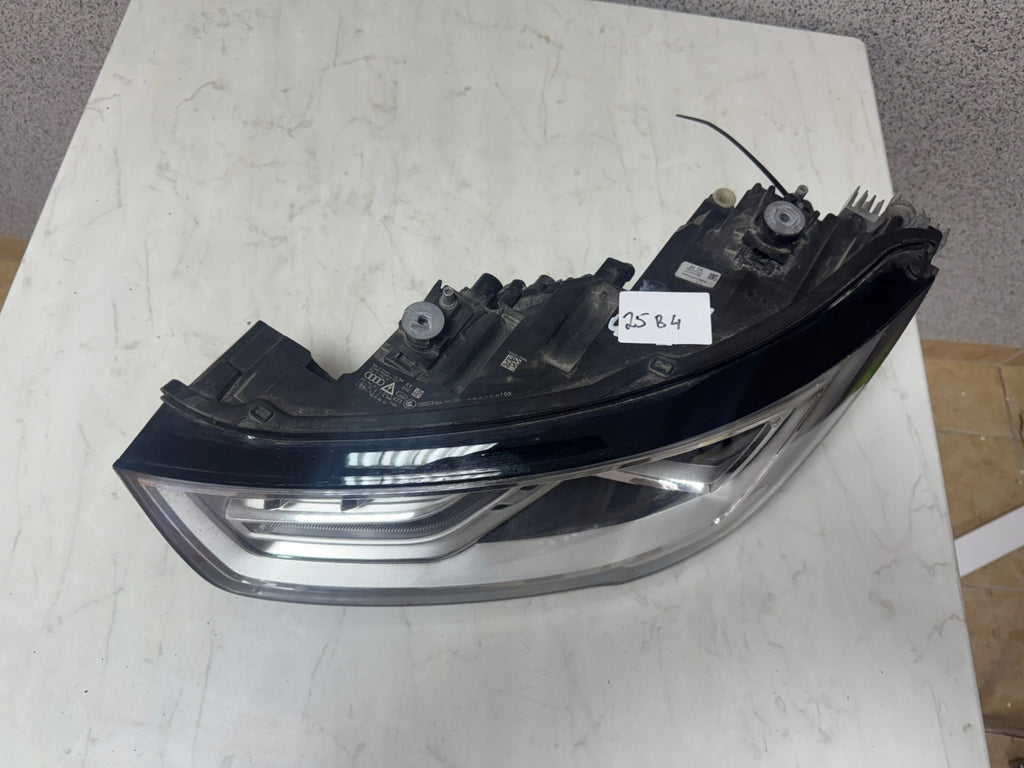 Frontscheinwerfer Audi A1 8XA941005 Links Scheinwerfer Headlight SCH8080166891to