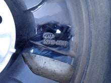 Load image into Gallery viewer, 1x Alufelge 16 Zoll 6.5" 5x114.3 50ET Glanz 52910-CR100 Kia Ceed Rim Wheel FEL4235275186ke