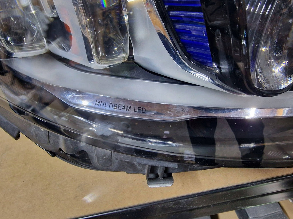 Frontscheinwerfer Mercedes-Benz W205 2059061606 Rechts Scheinwerfer Headlight SCH6550123209rb