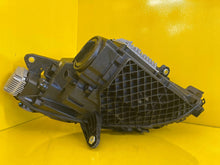 Laden Sie das Bild in den Galerie-Viewer, Frontscheinwerfer Mercedes-Benz Eqc A2939062901 LED Links Scheinwerfer Headlight SCH3204143004lt