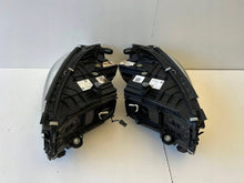 Load image into Gallery viewer, Frontscheinwerfer Mercedes-Benz 2069067203 2069067103 Rechts oder Links SCH4362995380km