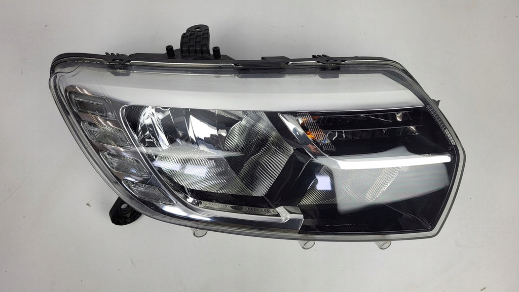 Frontscheinwerfer Dacia Logan Sandero II 260103529R Rechts Headlight SCH3230067452jt