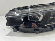 Laden Sie das Bild in den Galerie-Viewer, Frontscheinwerfer VW Passat 3J1941035 Links Scheinwerfer Headlight SCH5469051966mg