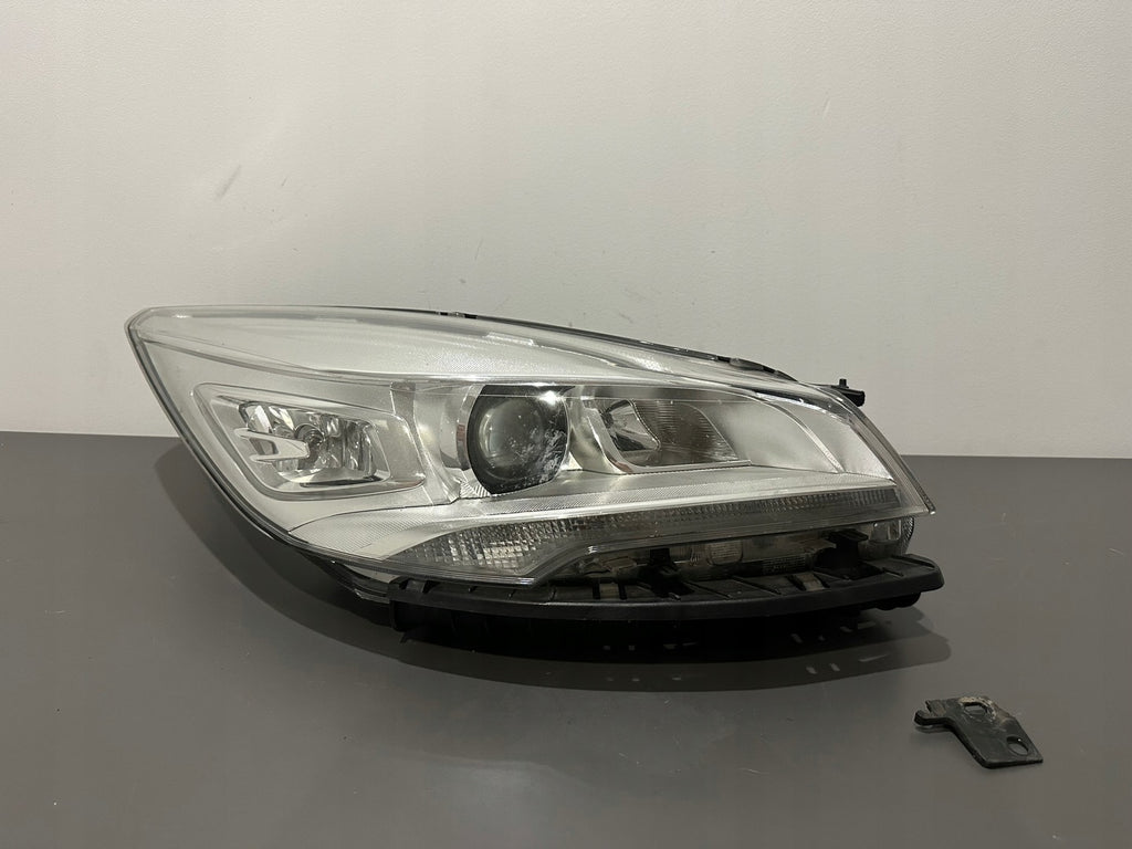 Frontscheinwerfer Ford Kuga CV44-13005-AG Xenon Rechts Scheinwerfer Headlight SCH8880258307tx