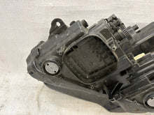 Laden Sie das Bild in den Galerie-Viewer, Frontscheinwerfer Opel Crossland X 13467968 LED Rechts Scheinwerfer Headlight SCH8233641232fh