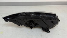 Laden Sie das Bild in den Galerie-Viewer, Frontscheinwerfer Skoda Octavia III 5E1941015D LED Links Scheinwerfer Headlight SCH6832520764by