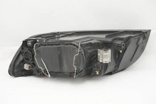 Laden Sie das Bild in den Galerie-Viewer, Frontscheinwerfer Volvo S40 I 30698878 Rechts Scheinwerfer Headlight SCH6424842070vx