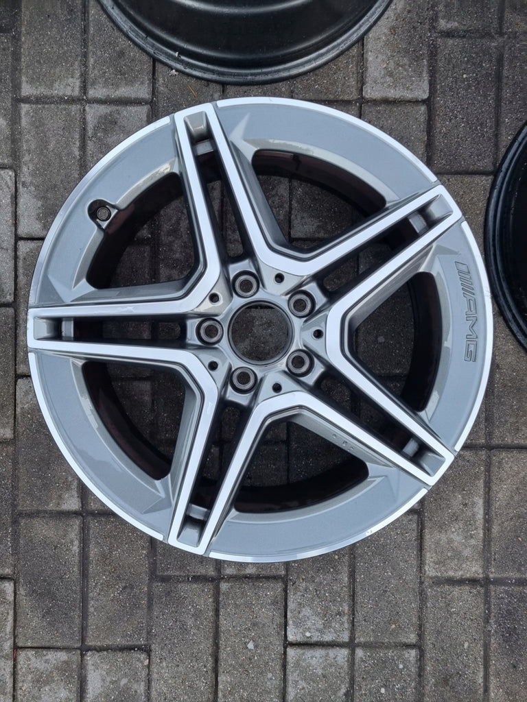 1x Alufelge 18 Zoll 7.5" 5x112 49ET Glanz Graphit A1774011500 Mercedes-Benz Mg FEL2069469429dq