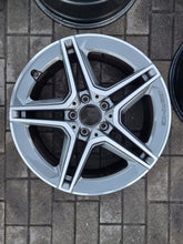 Load image into Gallery viewer, 1x Alufelge 18 Zoll 7.5" 5x112 49ET Glanz Graphit A1774011500 Mercedes-Benz Mg FEL2069469429dq