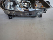 Laden Sie das Bild in den Galerie-Viewer, Frontscheinwerfer Seat Ibiza 6F1941016A Rechts Scheinwerfer Headlight