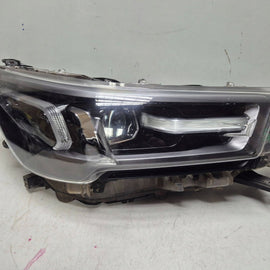 Frontscheinwerfer Toyota Hilux VIII Rechts Scheinwerfer Headlight SCH8783538603dr