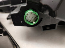 Laden Sie das Bild in den Galerie-Viewer, Frontscheinwerfer Alfa Romeo 50572572 50572576 Full LED Ein Satz Headlight SCH5296572384pk
