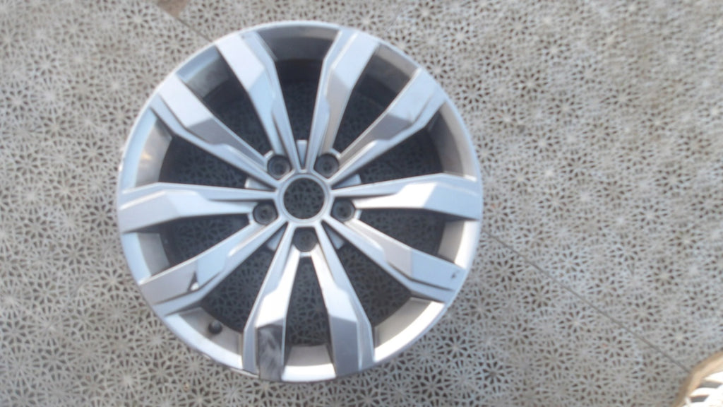 1x Alufelge 17 Zoll 6.5" 5x112 45ET 2GA601025A VW T-Roc Rim Wheel FEL9312636668sz