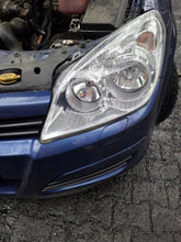 Laden Sie das Bild in den Galerie-Viewer, Frontscheinwerfer Opel Astra H Rechts Scheinwerfer Headlight SCH8387980901ev