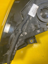 Laden Sie das Bild in den Galerie-Viewer, Frontscheinwerfer Audi Q7 4M0941012C LED Rechts Scheinwerfer Headlight