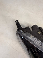 Laden Sie das Bild in den Galerie-Viewer, Frontscheinwerfer Ford Kuga III LV4B-13E016-AK LV4B13E016AKLV4B13E016AK Rechts SCH2166075629wj