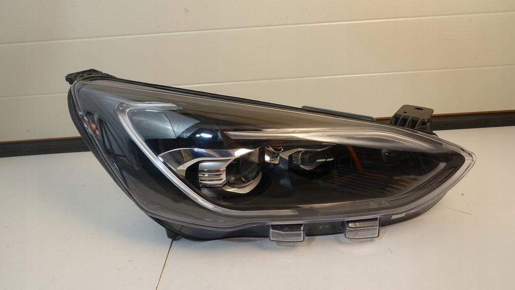 Frontscheinwerfer Ford Focus JX7B-13E016-AE LED Rechts Scheinwerfer Headlight