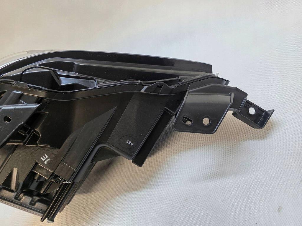 Frontscheinwerfer Mazda 3 SPP15798 BCJH-51040 Links Scheinwerfer Headlight SCH4094110388iu