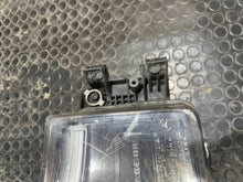 Laden Sie das Bild in den Galerie-Viewer, Frontscheinwerfer Mercedes-Benz A9618204139 S2603D010 Rechts Headlight SCH8881218148ey