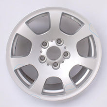 Load image into Gallery viewer, 1x Alufelge 16 Zoll 7.0&quot; 5x120 20ET Glanz Silber 6762000 BMW 1 Rim Wheel