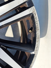 Load image into Gallery viewer, 1x Alufelge 19 Zoll 8.0&quot; 5x108 42ET 31471314 Volvo S60 V60 Rim Wheel