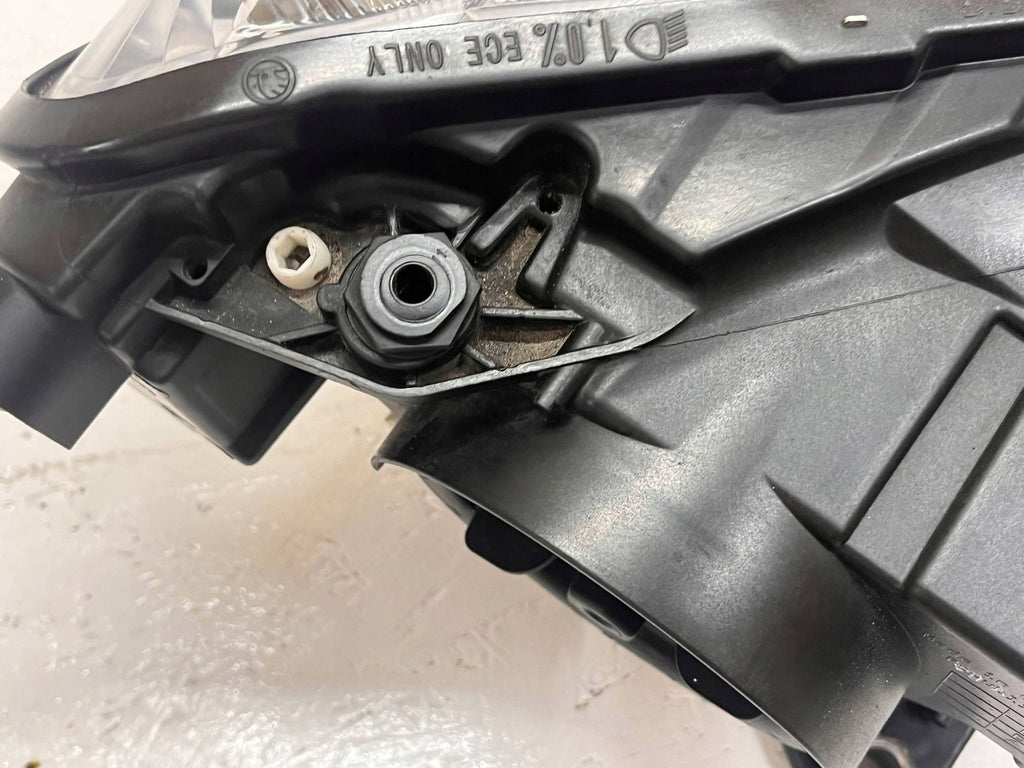 Frontscheinwerfer Skoda Superb III 3V1941015B LED Ein Stück (Rechts oder Links)