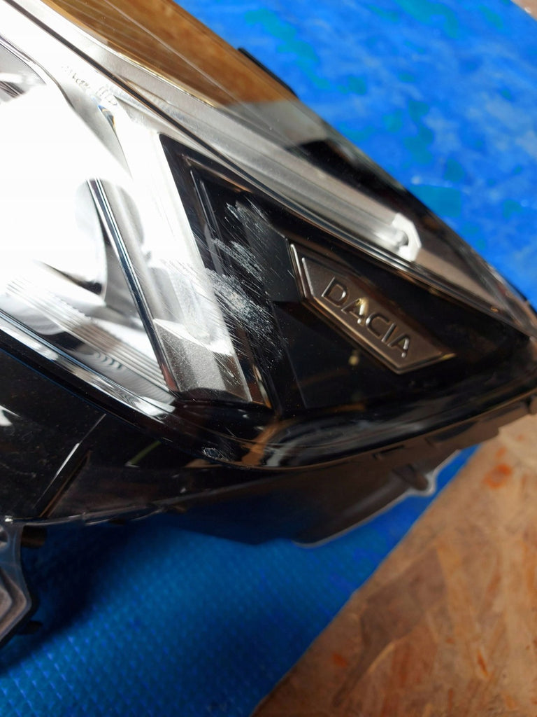 Frontscheinwerfer Dacia Sandero III Logan 260607161 Links Scheinwerfer Headlight SCH6387490775cp
