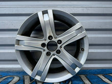 Load image into Gallery viewer, 1x Alufelge 17 Zoll 2044015502 Mercedes-Benz Rim Wheel