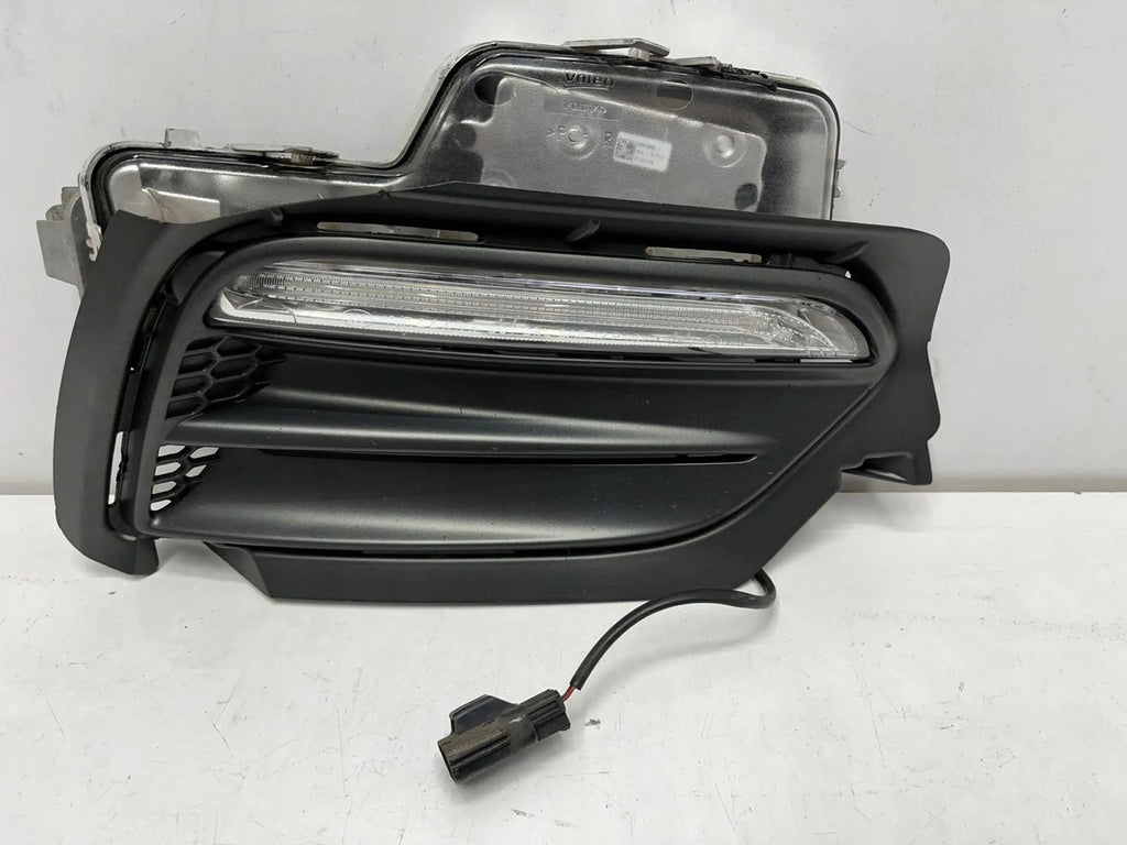 Frontscheinwerfer Volvo S60 V60 31420239 Rechts Scheinwerfer Headlight SCH9490563998qc