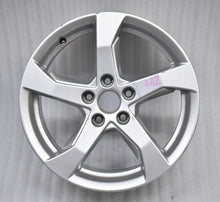 Laden Sie das Bild in den Galerie-Viewer, 1x Alufelge 17 Zoll 7.5" 5x112 51ET Glanz Silber 8V0601025CT Audi A3 Rim Wheel FEL1283642452dl
