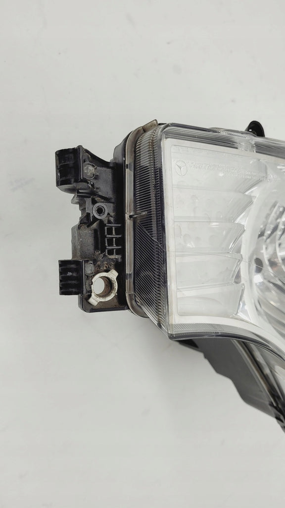 Frontscheinwerfer Mercedes-Benz A9608200339 LED Rechts Scheinwerfer Headlight