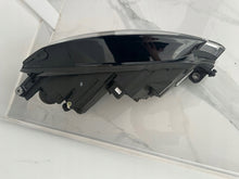 Laden Sie das Bild in den Galerie-Viewer, Frontscheinwerfer VW Golf VII 5G1941005D 1EB01306601 Links Headlight SCH4632776180vb