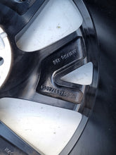 Laden Sie das Bild in den Galerie-Viewer, 1x Alufelge 18 Zoll 7.5" 5x112 51ET 5H0601025M VW Golf Viii Rim Wheel FEL7220903383ms