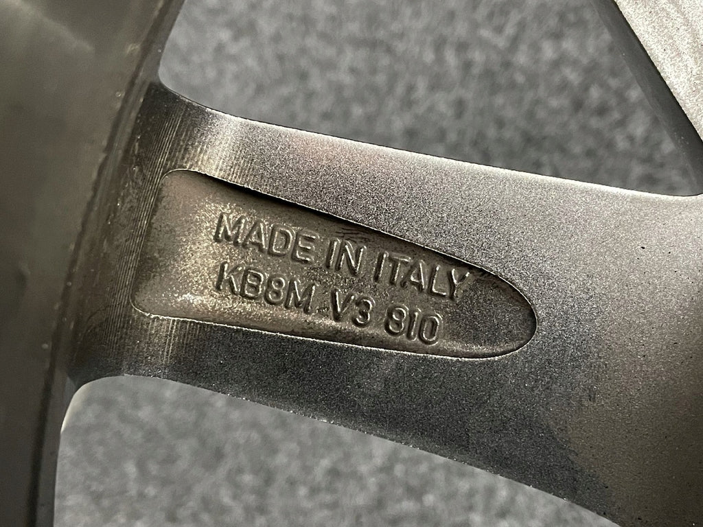 1x Alufelge 17 Zoll 7.0" 5x114.3 45ET Glanz Graphit KB8M-V3810 Mazda Cx-5 Mg