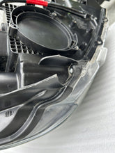 Load image into Gallery viewer, Frontscheinwerfer Ford Ranger Links Scheinwerfer Headlight SCH7368424917st