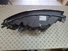 Load image into Gallery viewer, Frontscheinwerfer Renault I 260606388 LED Ein Stück (Rechts oder Links) SCH9890661418uw