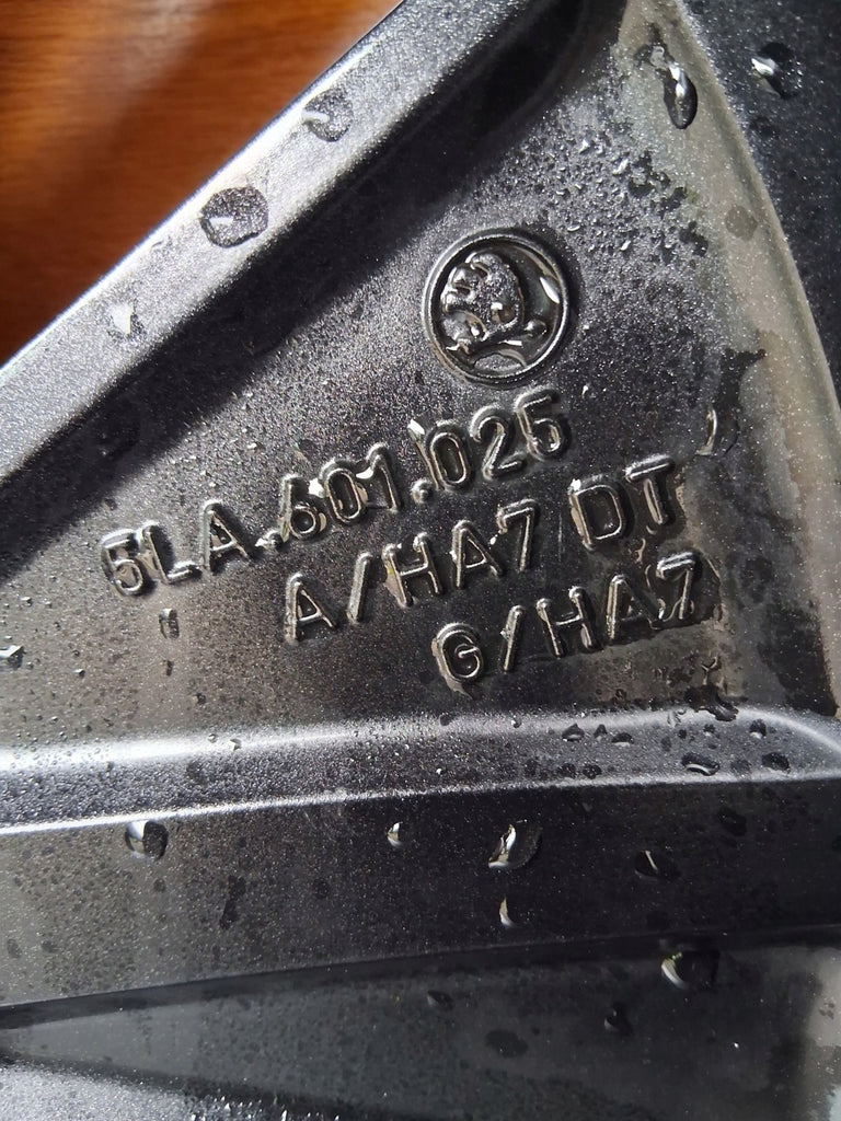 1x Alufelge 19 Zoll 8.0" 5x112 45ET Glanz Graphit 5LA601025A Mg Octavia I FEL2488754091ej