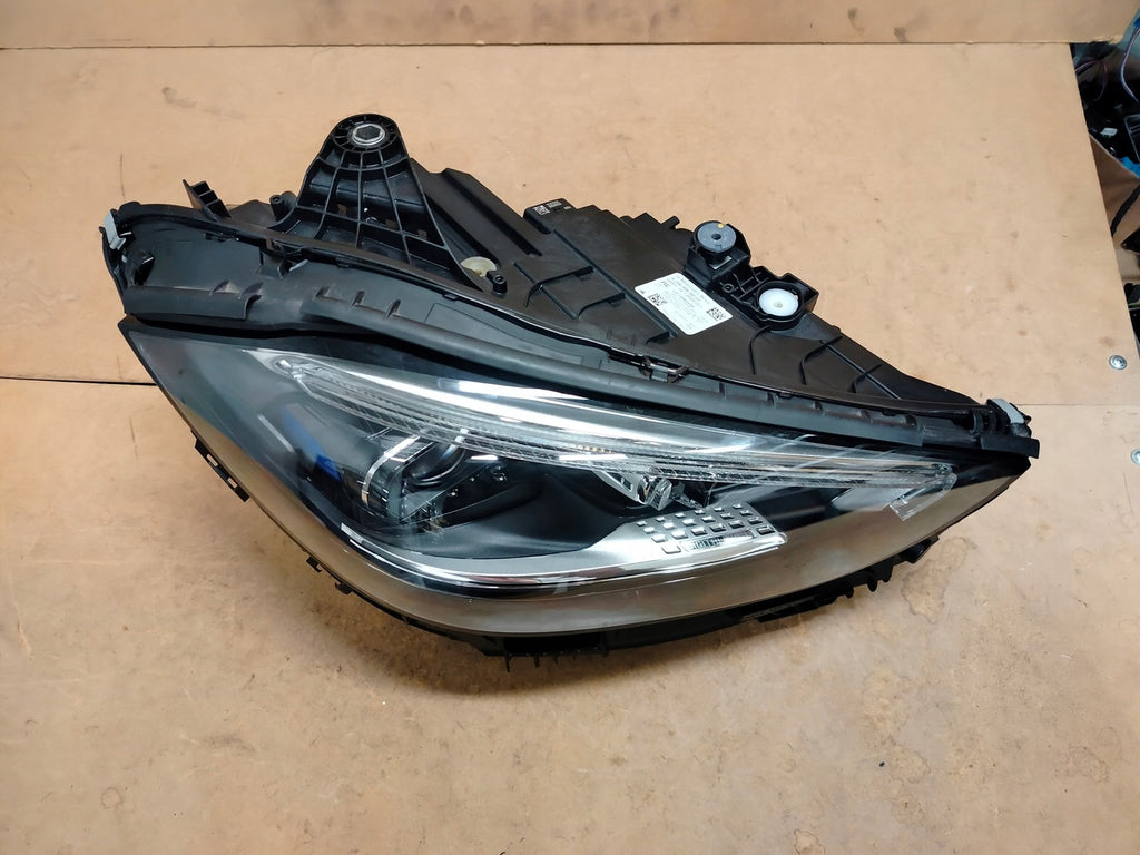 Frontscheinwerfer Mercedes-Benz W206 A2069068003 Rechts Scheinwerfer Headlight SCH2305390931cd