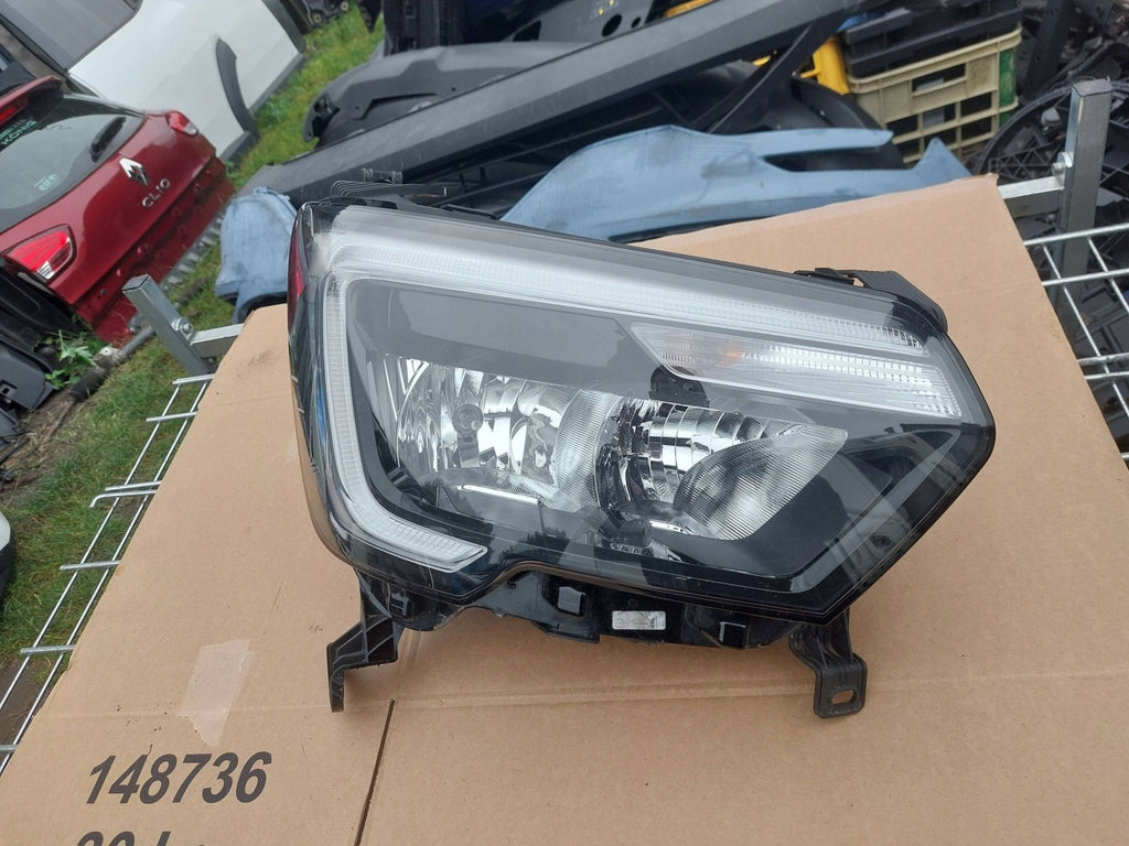 Frontscheinwerfer Renault Master 260105567R 0021113104366900804 LED Rechts SCH2340409135bh