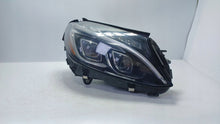 Laden Sie das Bild in den Galerie-Viewer, Frontscheinwerfer Mercedes-Benz W205 A2059069801MERC Rechts Headlight SCH8549075096mz