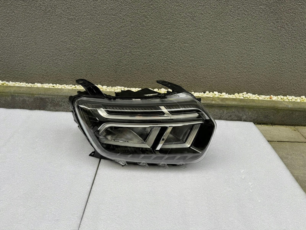 Frontscheinwerfer Dacia Duster 260106194R 260101613R Rechts oder Links